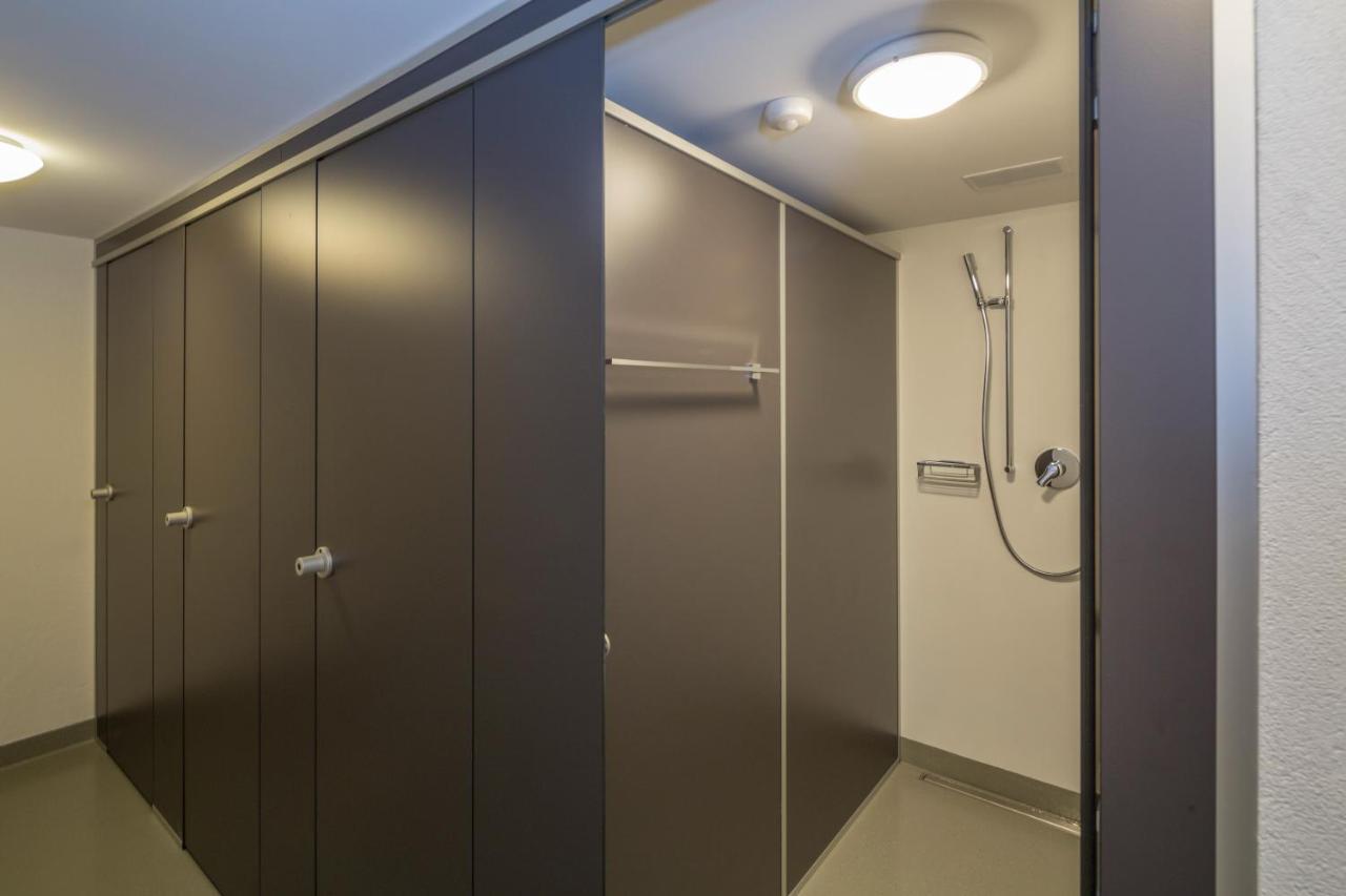 ホテルGasthaus Alpenrose Juf エクステリア 写真